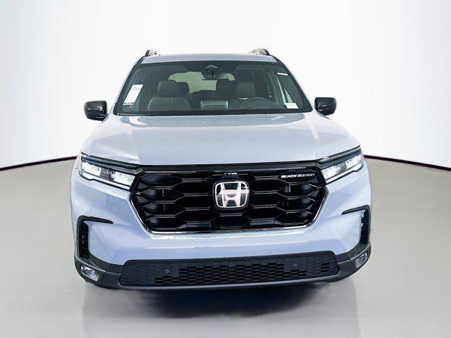 new 2025 Honda Pilot car, priced at $55,485
