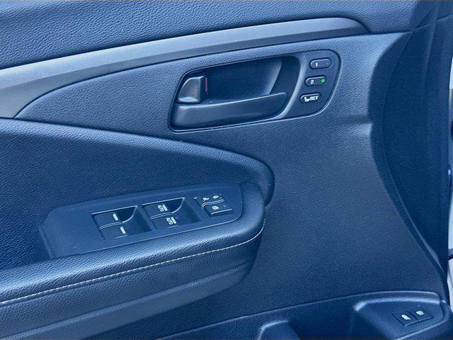 used 2023 Honda Passport car, priced at $30,788