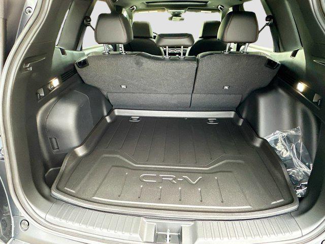 new 2026 Honda CR-V Hybrid car, priced at $38,975