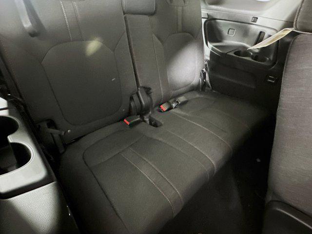 new 2025 Honda Pilot car, priced at $40,650