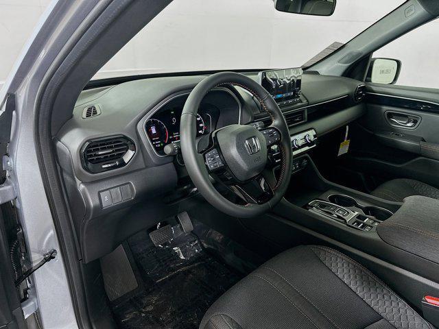 new 2025 Honda Pilot car, priced at $40,650