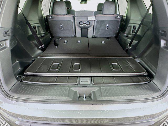 new 2025 Honda Pilot car, priced at $40,650