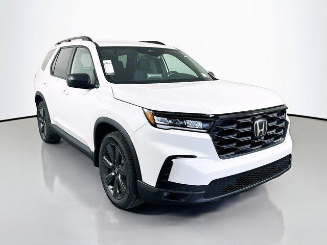 new 2025 Honda Pilot car, priced at $41,105