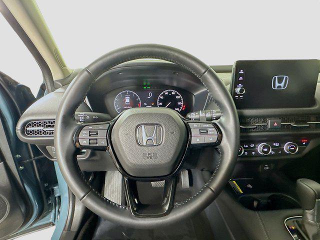 used 2025 Honda HR-V car, priced at $27,999