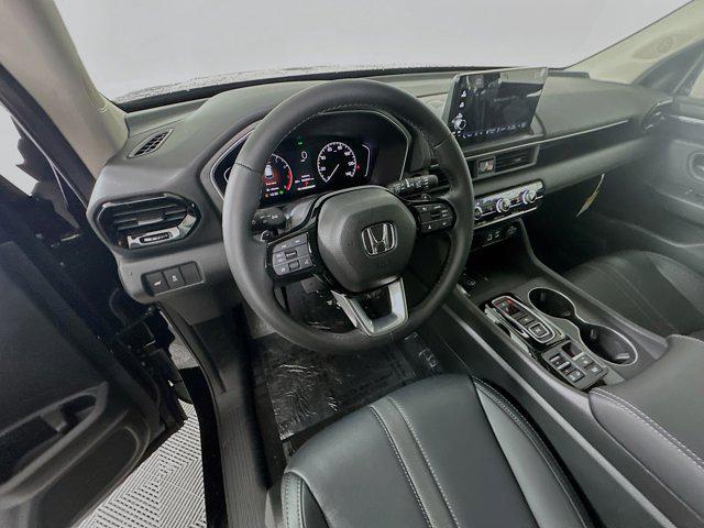 new 2025 Honda Pilot car, priced at $43,950