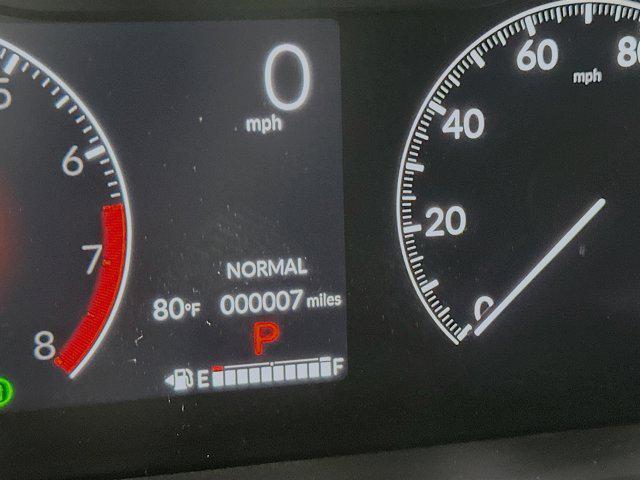 new 2025 Honda Pilot car, priced at $43,950