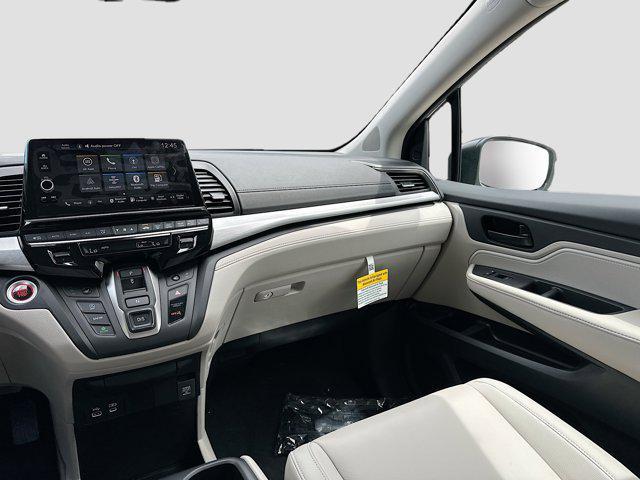 new 2026 Honda Odyssey car, priced at $43,290