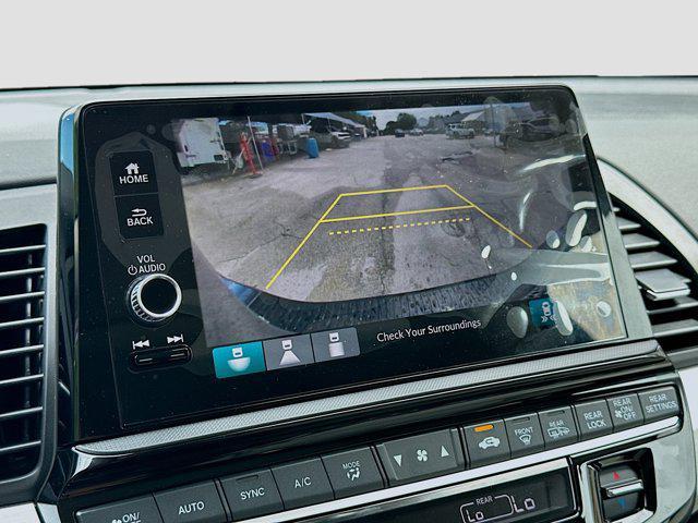 new 2026 Honda Odyssey car, priced at $43,290