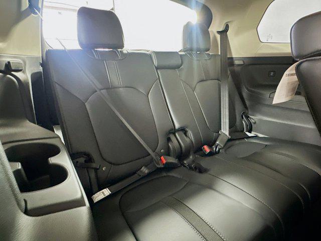 new 2025 Honda Pilot car, priced at $46,050