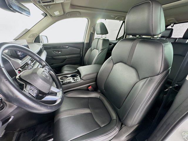 used 2023 Honda Pilot car, priced at $39,870