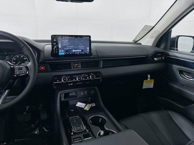 new 2025 Honda Pilot car, priced at $49,135