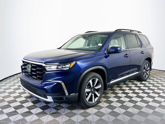 new 2024 Honda Pilot car, priced at $47,061