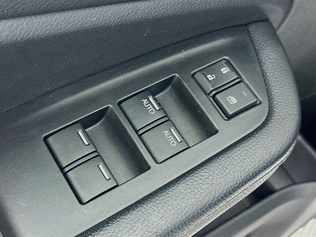 used 2022 Honda Pilot car, priced at $26,988