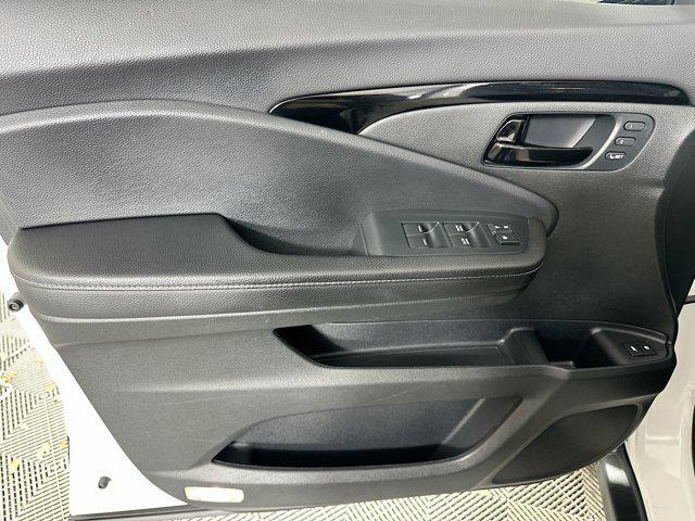 used 2023 Honda Passport car, priced at $36,988