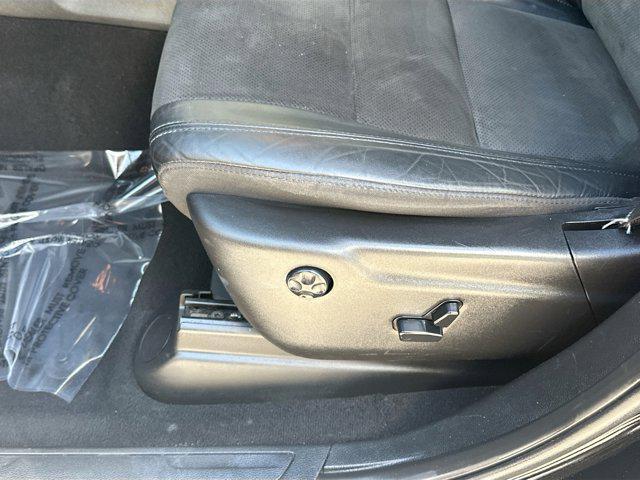 used 2019 Jeep Grand Cherokee car, priced at $13,817