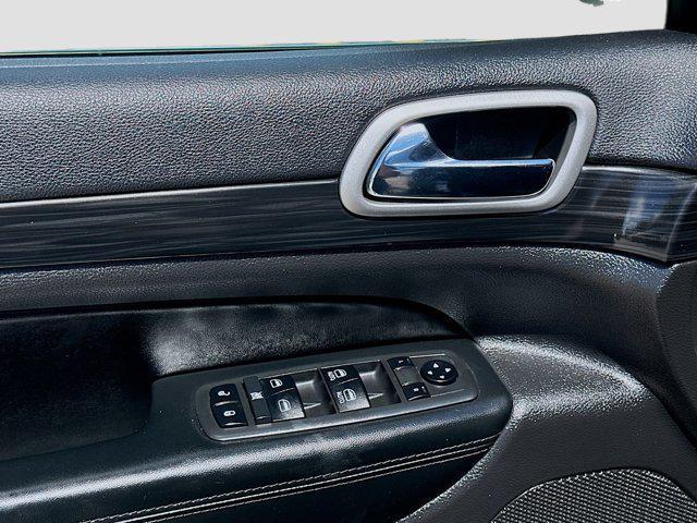 used 2019 Jeep Grand Cherokee car, priced at $15,758