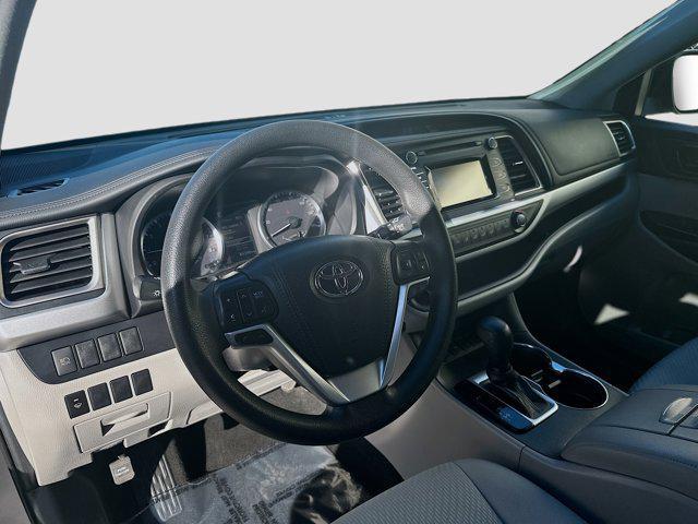 used 2019 Toyota Highlander car, priced at $19,201