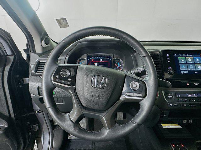 used 2022 Honda Pilot car, priced at $30,579