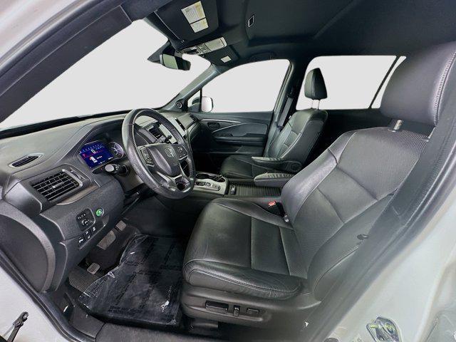 used 2022 Honda Passport car, priced at $21,994
