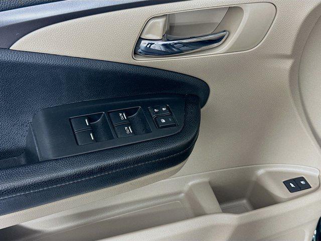 used 2016 Honda Pilot car, priced at $17,636