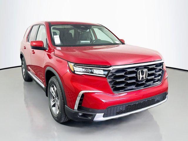 new 2025 Honda Pilot car, priced at $45,885