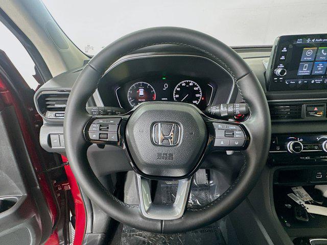 new 2025 Honda Pilot car, priced at $45,885