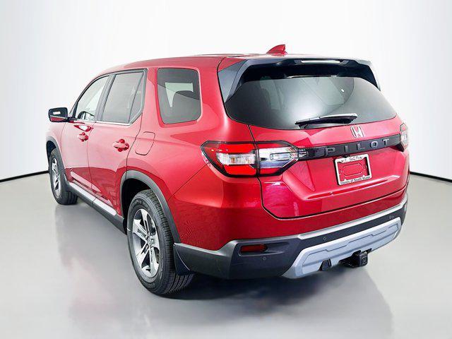 new 2025 Honda Pilot car, priced at $45,885