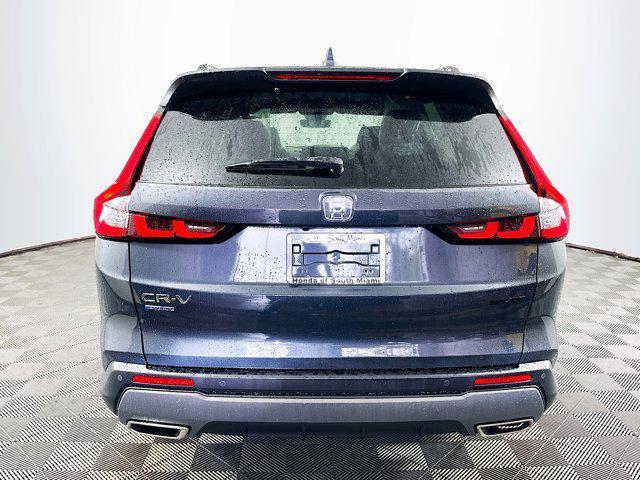 new 2025 Honda CR-V Hybrid car, priced at $38,200