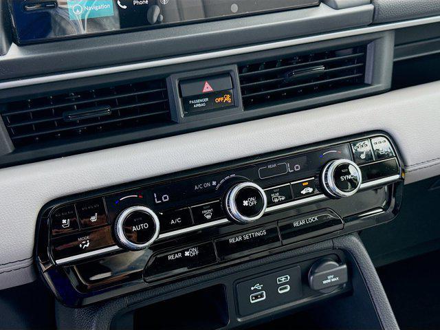 new 2025 Honda Pilot car, priced at $53,060