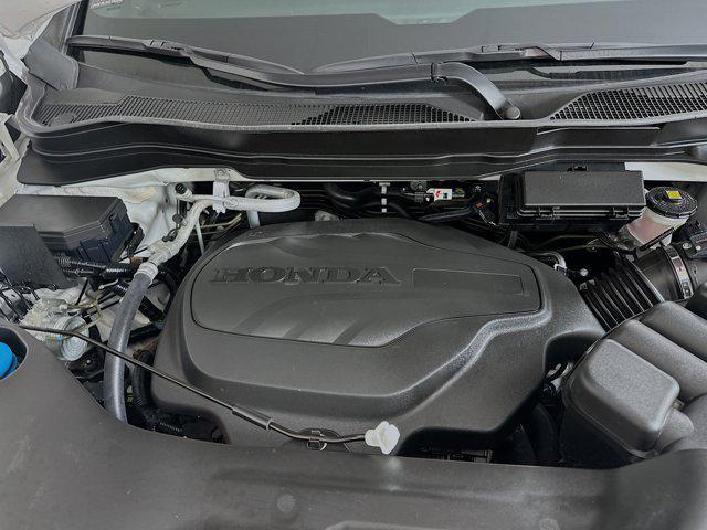 used 2024 Honda Passport car, priced at $36,586
