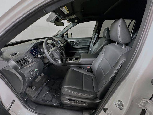 used 2024 Honda Passport car, priced at $36,586