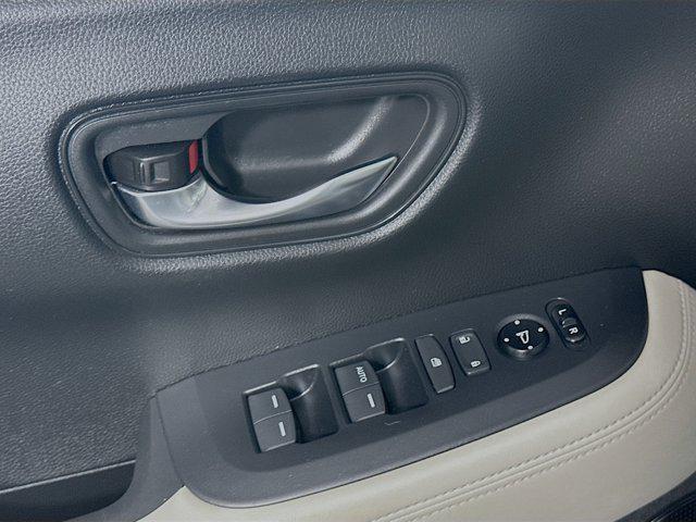 used 2024 Honda HR-V car, priced at $23,330