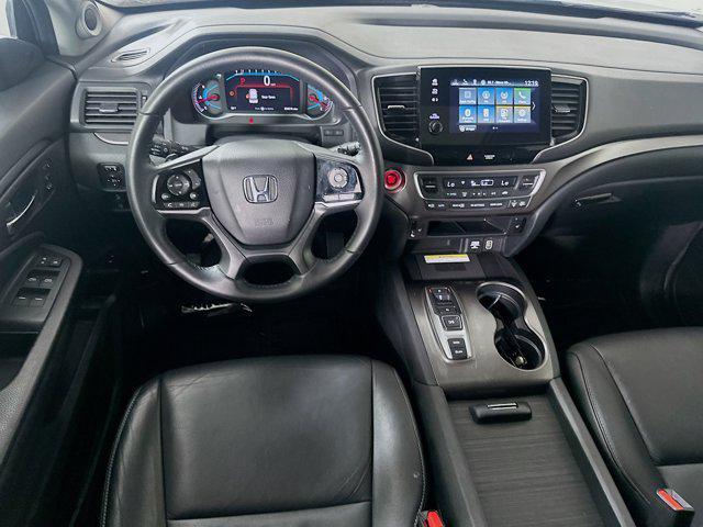 used 2022 Honda Pilot car, priced at $28,287