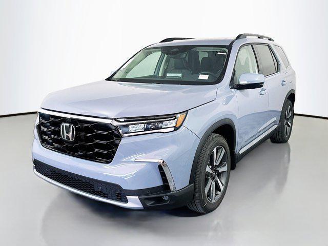 new 2025 Honda Pilot car, priced at $53,215