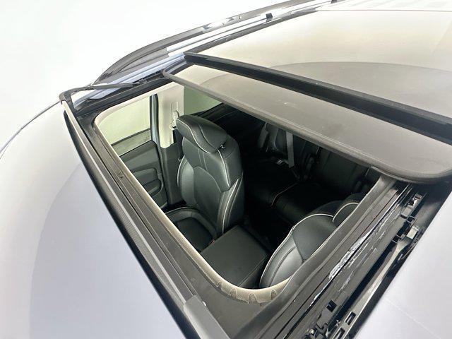 new 2025 Honda Pilot car, priced at $53,215