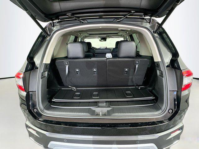 new 2025 Honda Pilot car, priced at $48,680