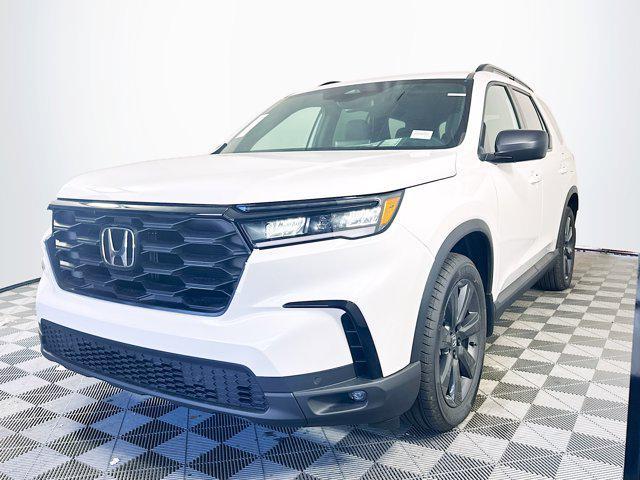 new 2025 Honda Pilot car, priced at $44,150