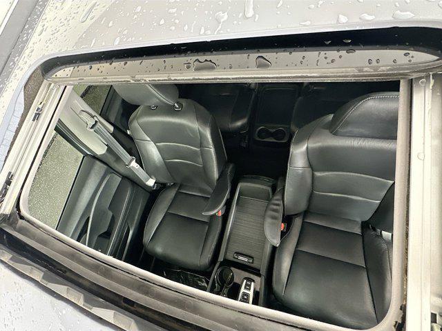 used 2022 Honda Pilot car, priced at $33,999