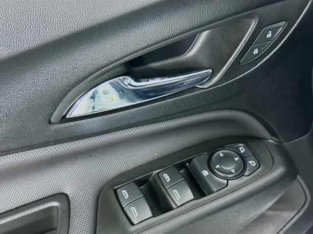 used 2022 Chevrolet Equinox car, priced at $18,833