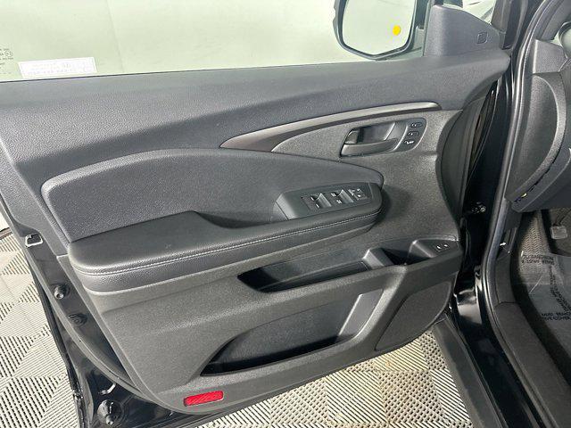 used 2022 Honda Passport car, priced at $29,918