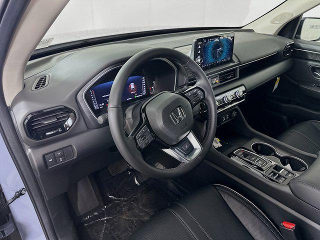 new 2025 Honda Pilot car, priced at $54,485