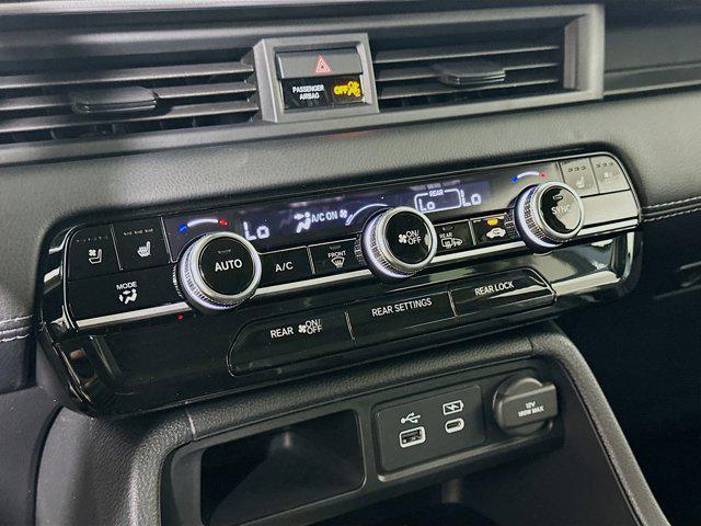 new 2025 Honda Pilot car, priced at $54,485