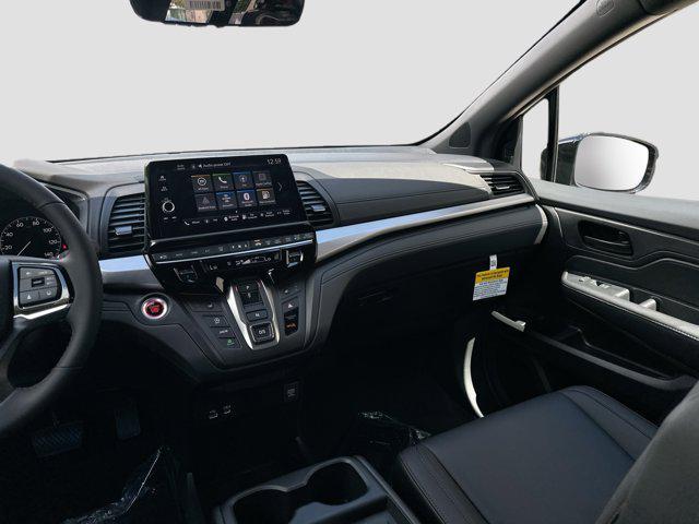 new 2026 Honda Odyssey car, priced at $44,390
