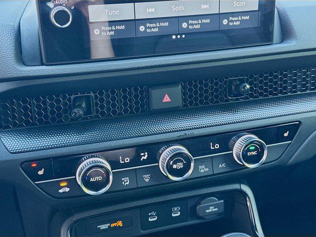 new 2026 Honda CR-V Hybrid car, priced at $38,975