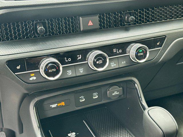 new 2026 Honda CR-V Hybrid car, priced at $38,975