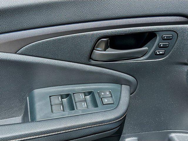 used 2023 Honda Passport car, priced at $31,999