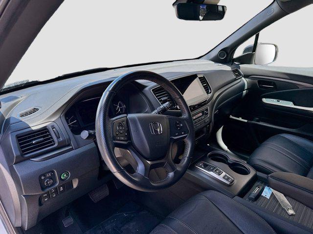 used 2023 Honda Passport car, priced at $31,999