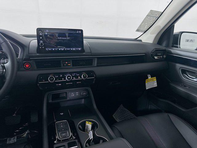 new 2025 Honda Pilot car, priced at $42,450
