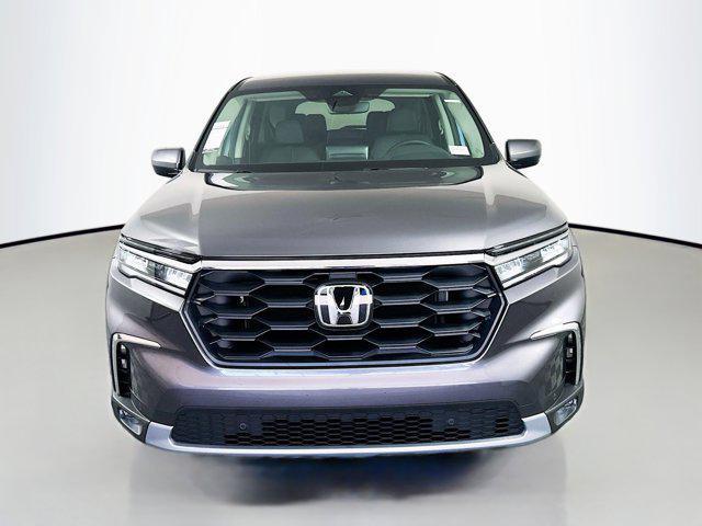 new 2025 Honda Pilot car, priced at $42,450