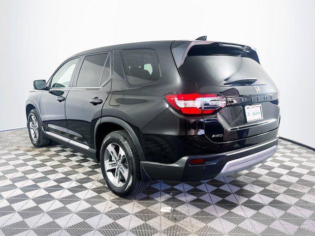 used 2023 Honda Pilot car, priced at $37,685